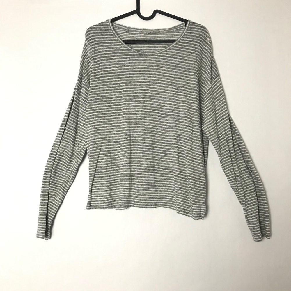 Everlane Size Large Gray White Stripes Women’s Long sleeve Shirt
